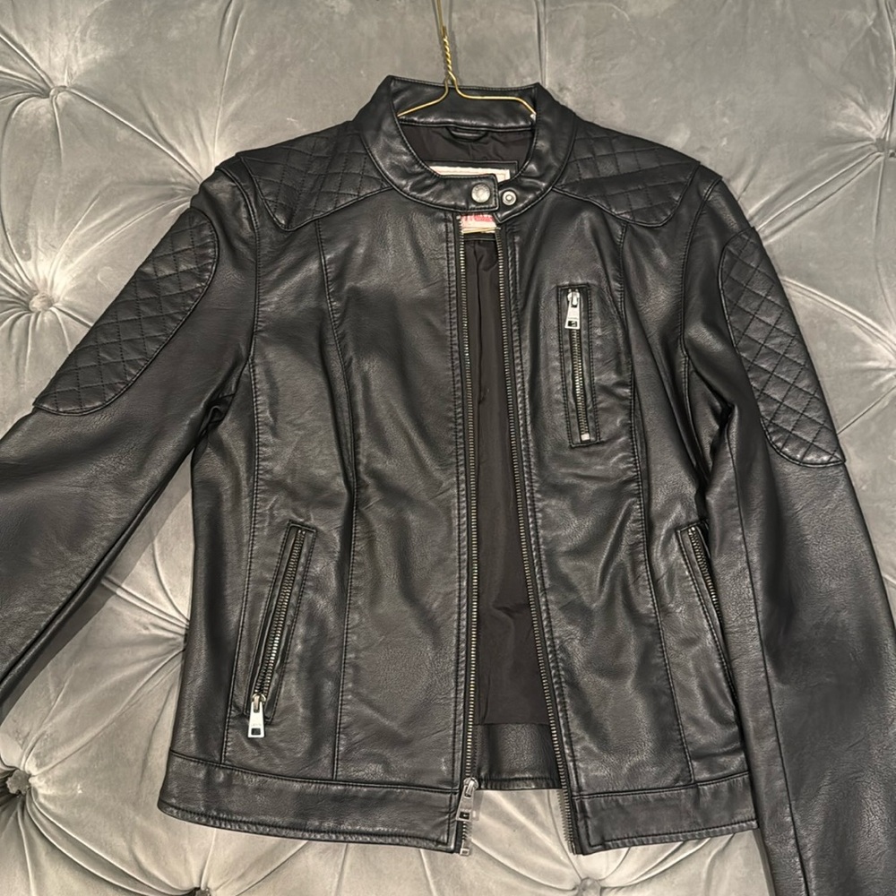 Levis womens jacket